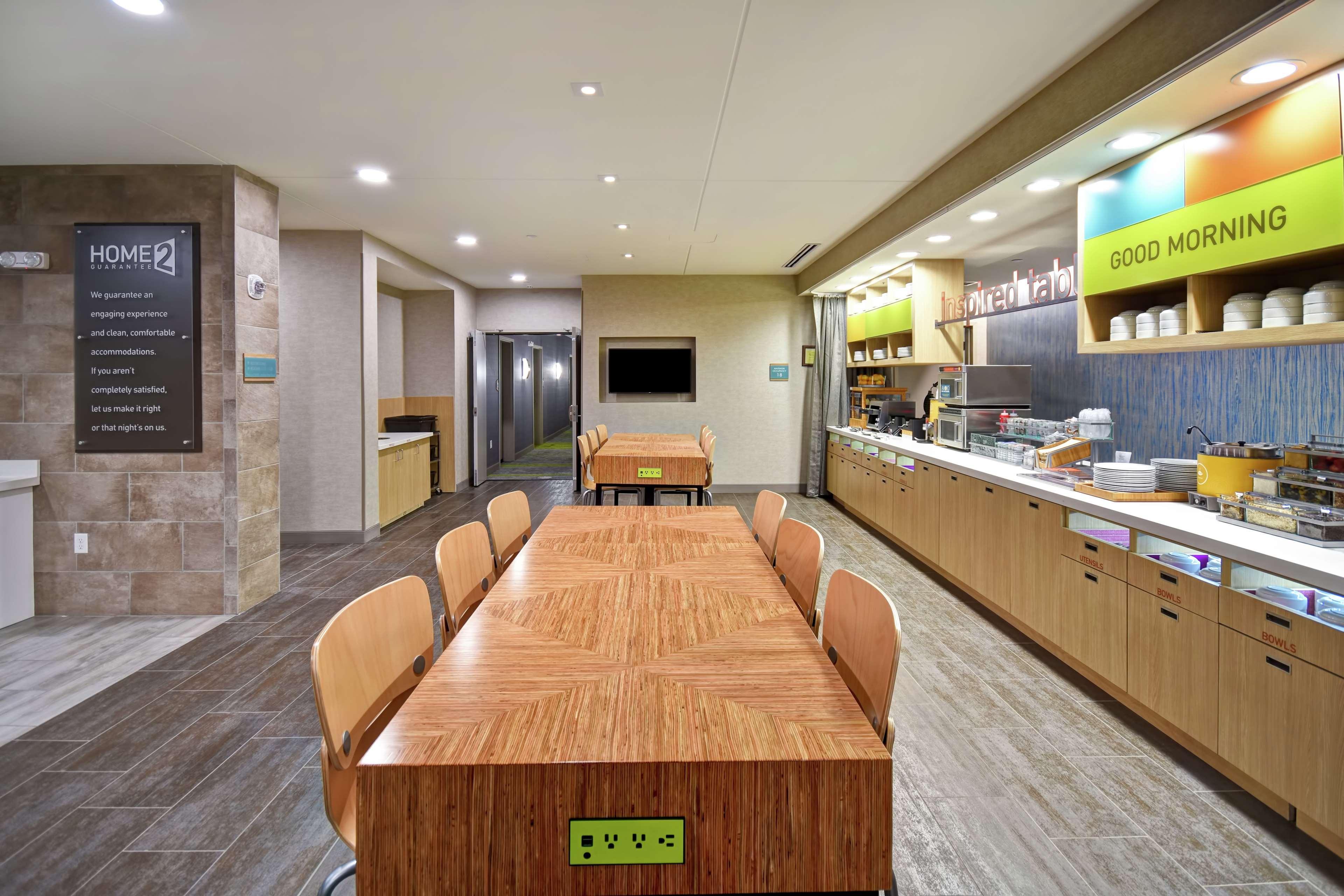 Home2 Suites By Hilton Frankfort Eksteriør bilde